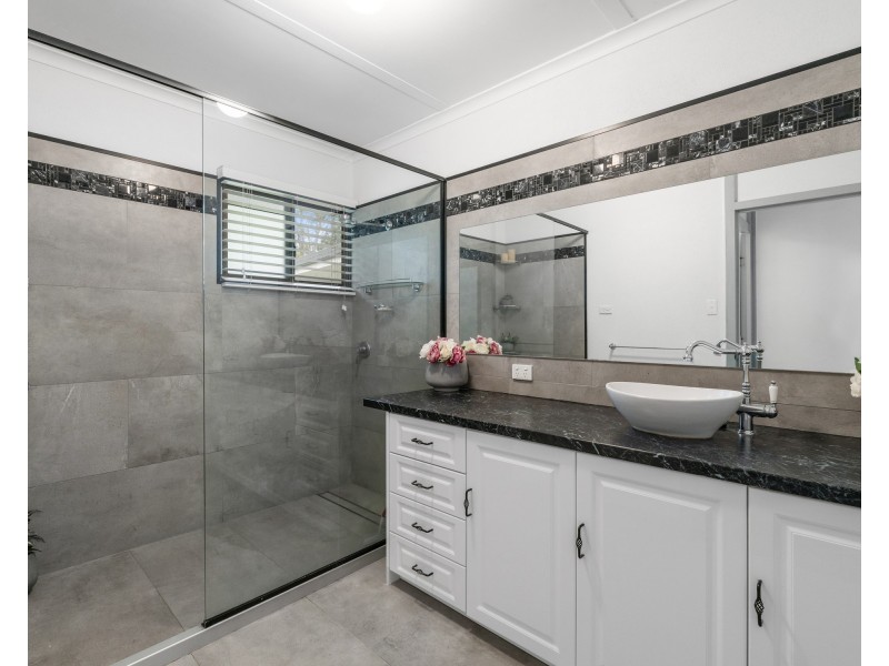 10 Rutile Street, Chinderah NSW 2487