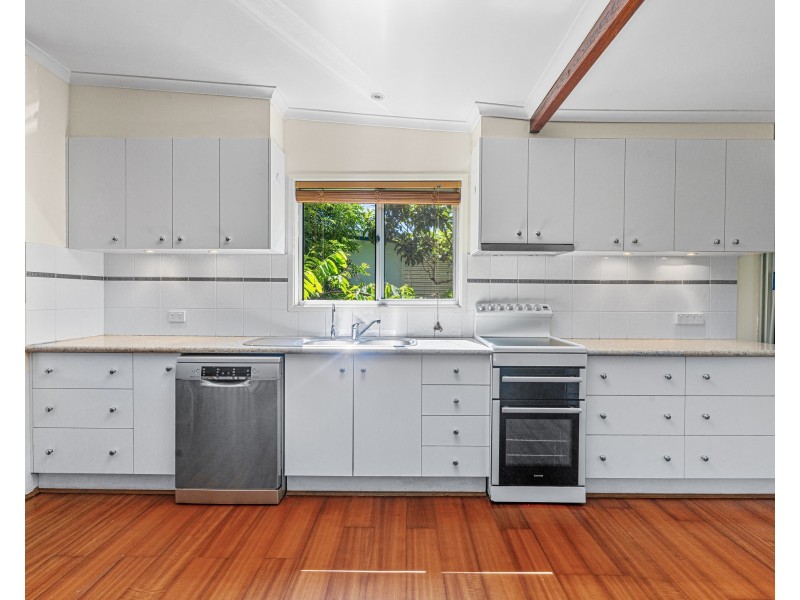 8 Terrace Street, Chinderah NSW 2487