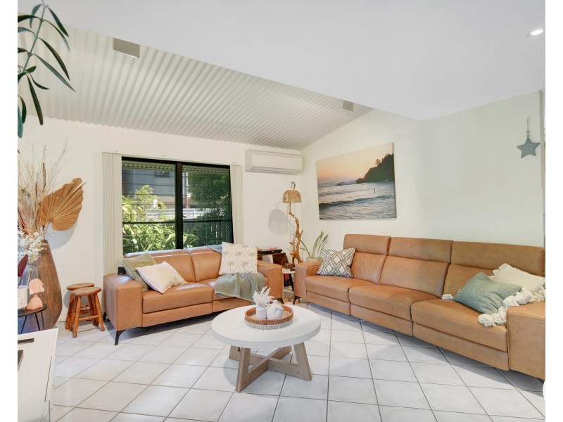 2/720 Casuarina Way, Casuarina NSW 2487