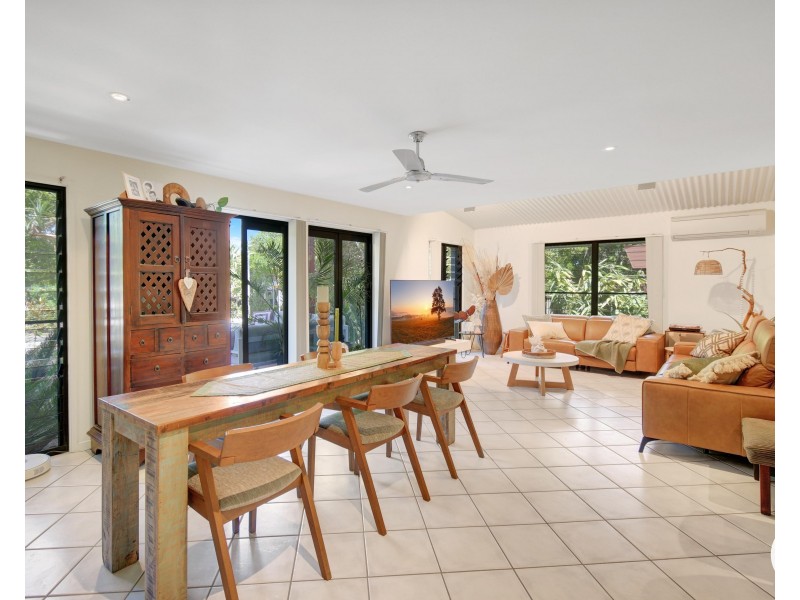 2/720 Casuarina Way, Casuarina NSW 2487