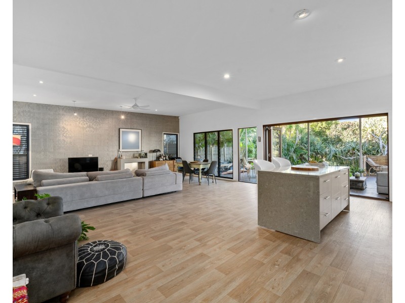 6 Hyndes Lane, Casuarina NSW 2487