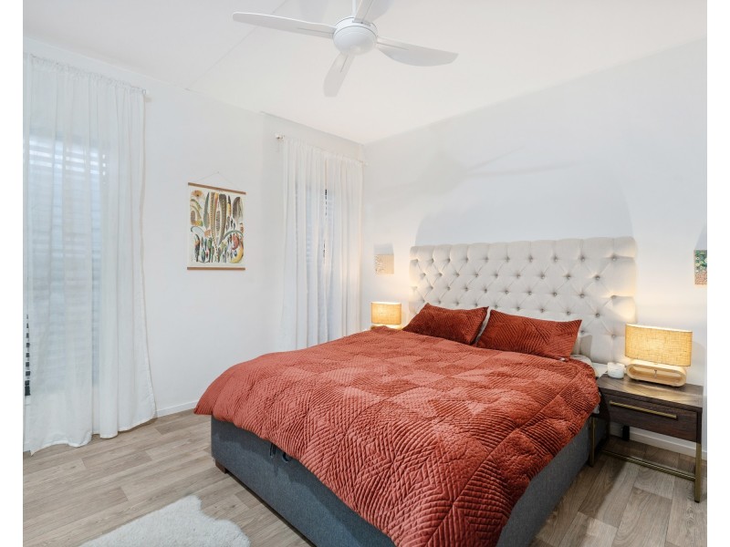 6 Hyndes Lane, Casuarina NSW 2487