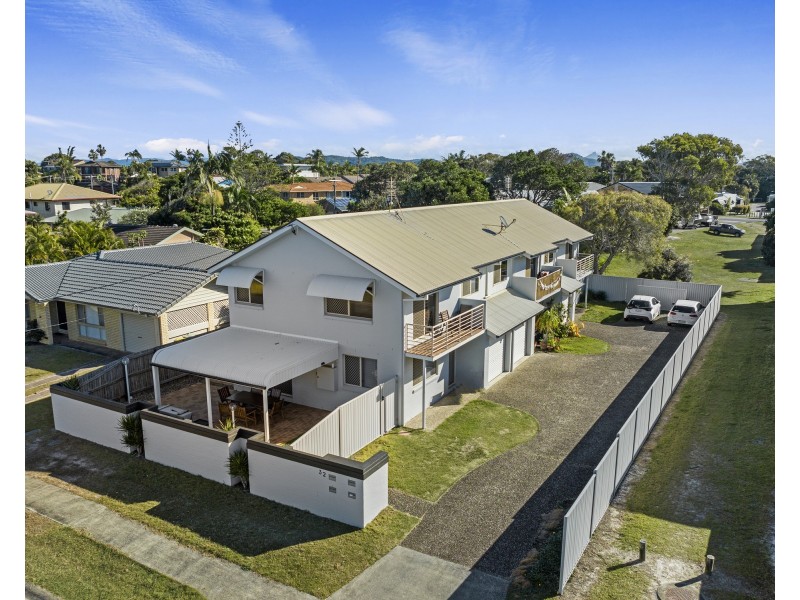 2/32 Elanora Avenue, Pottsville NSW 2489