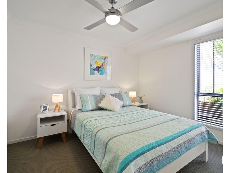 2/43 Newcastle Drive, Pottsville NSW 2489