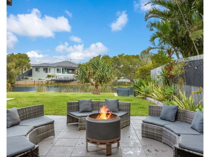 14 Rosewood Avenue, Bogangar NSW 2488