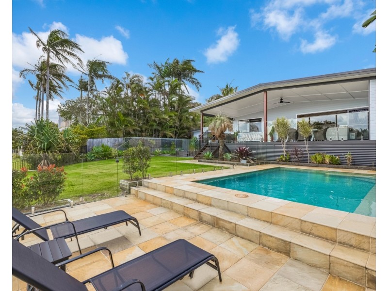 14 Rosewood Avenue, Bogangar NSW 2488