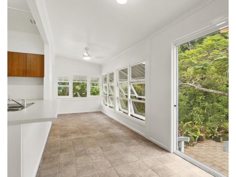 2 Ocean Avenue, New Brighton NSW 2483