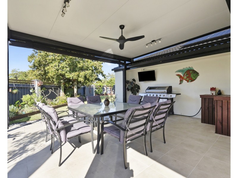 1 Kingfisher Circuit, Kingscliff NSW 2487