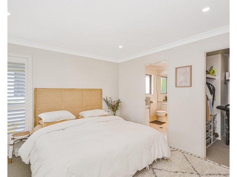 2/43 Kildare Drive, Banora Point NSW 2486