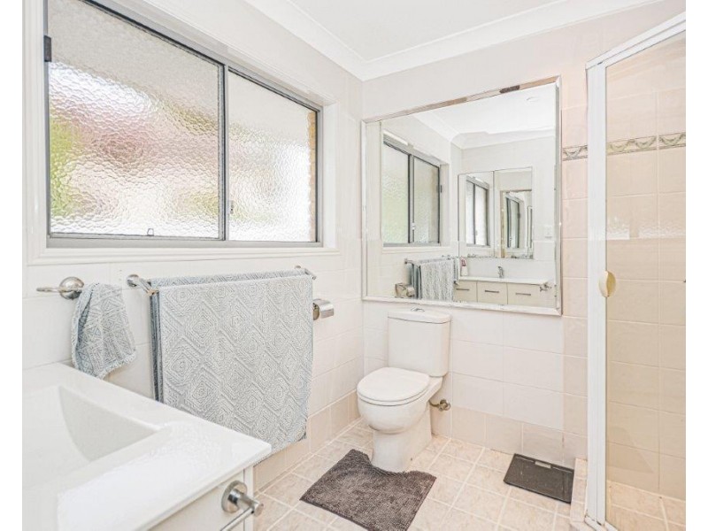 2/43 Kildare Drive, Banora Point NSW 2486