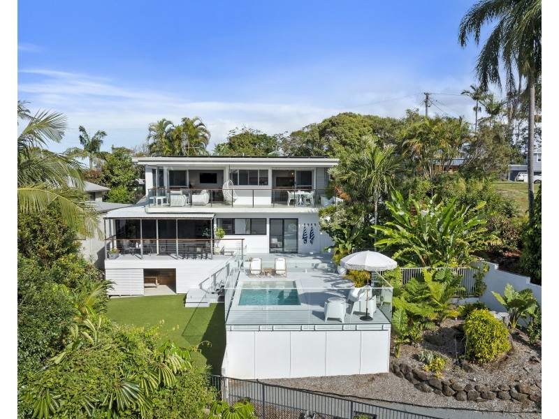 19 Hibiscus Parade, Banora Point NSW 2486