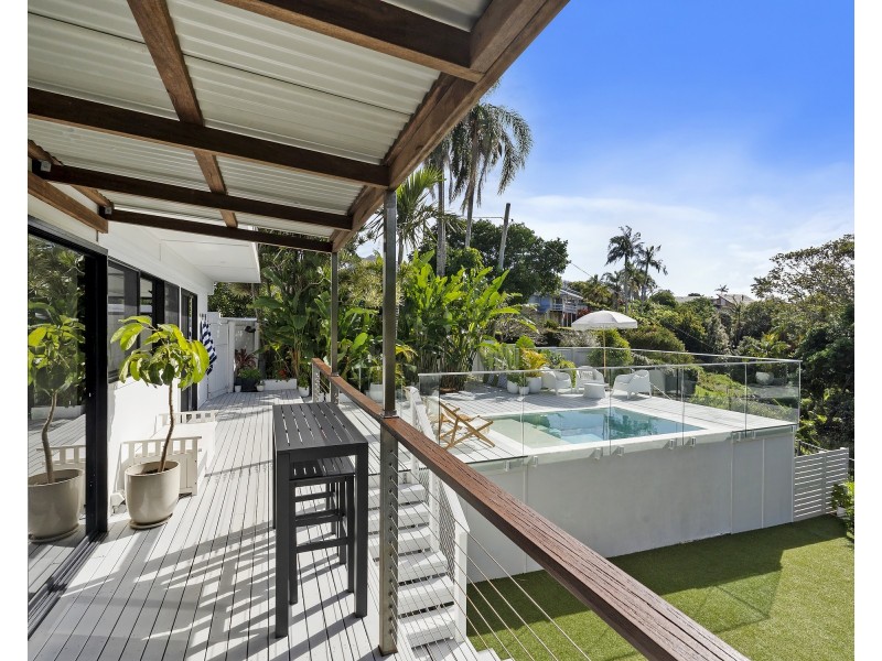 19 Hibiscus Parade, Banora Point NSW 2486