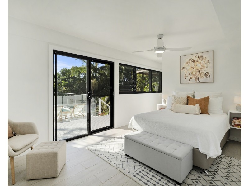 19 Hibiscus Parade, Banora Point NSW 2486