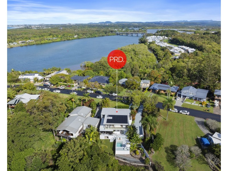 19 Hibiscus Parade, Banora Point NSW 2486