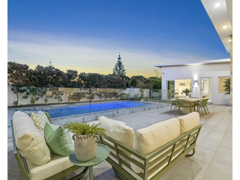 2 Avoca Street, Kingscliff NSW 2487