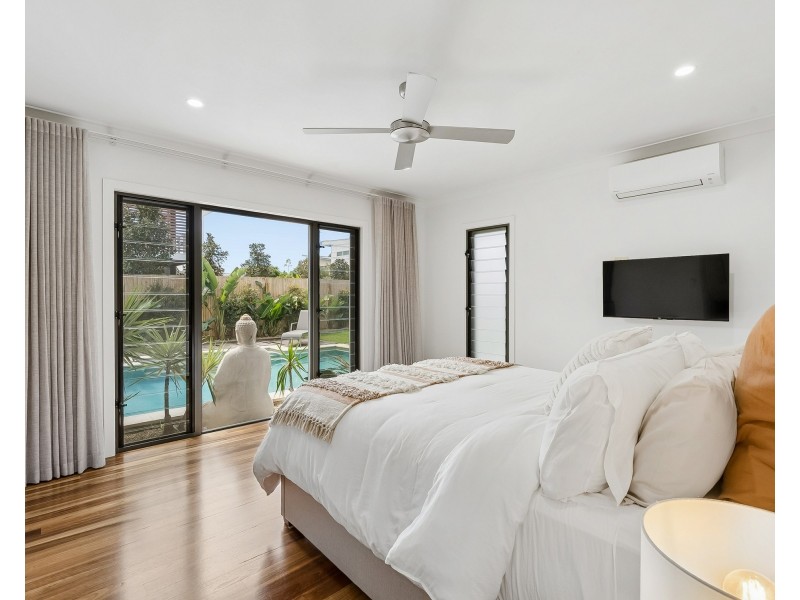 8 Acolus Court, Casuarina NSW 2487