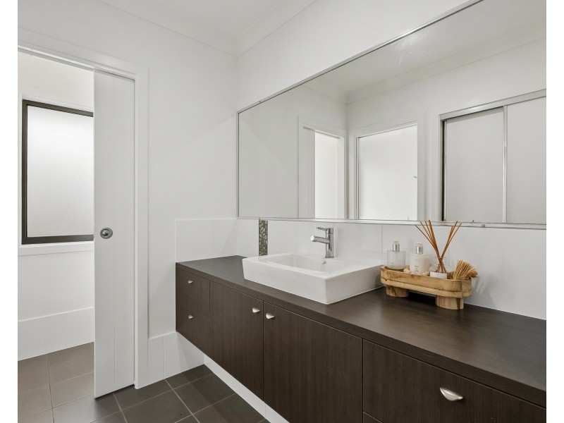 8 Acolus Court, Casuarina NSW 2487