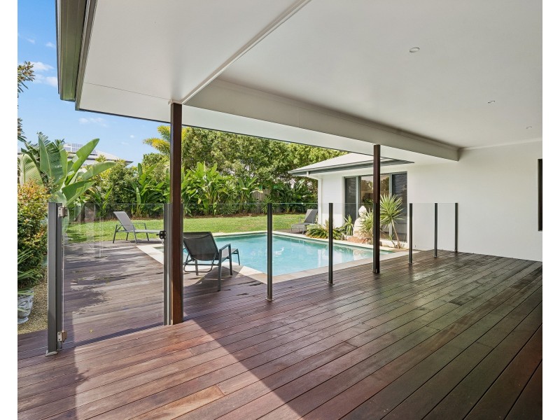 8 Acolus Court, Casuarina NSW 2487