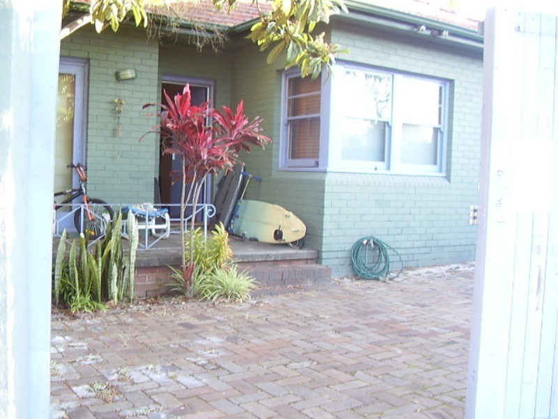55 Warringah Road, Narraweena NSW 2099