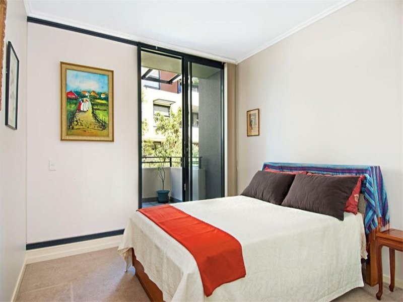 B106/2-4 Darley Street, Forestville NSW 2087