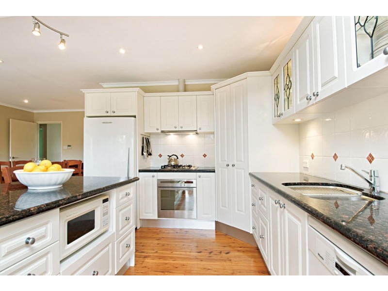 29 Calool Crescent, Belrose NSW 2085