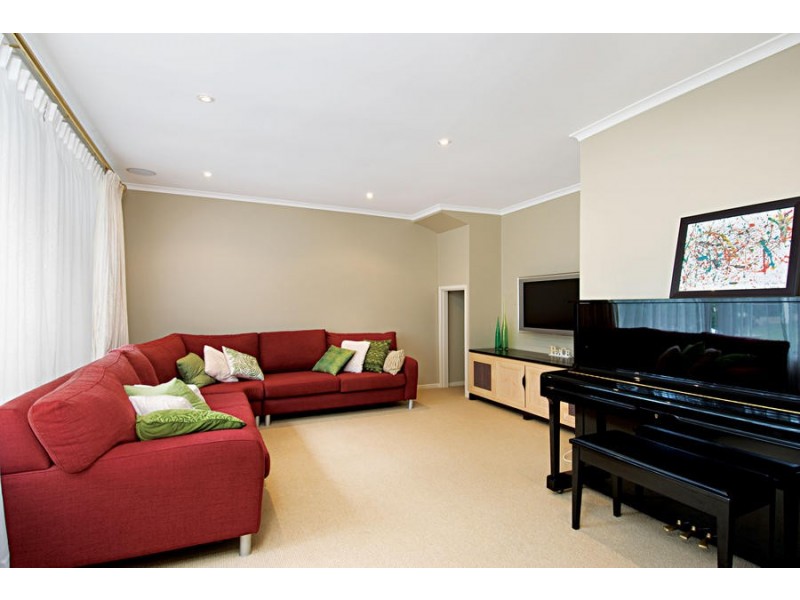 29 Calool Crescent, Belrose NSW 2085