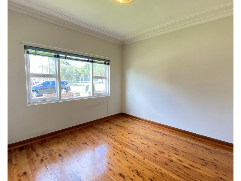 14 Brady Street, Merrylands NSW 2160