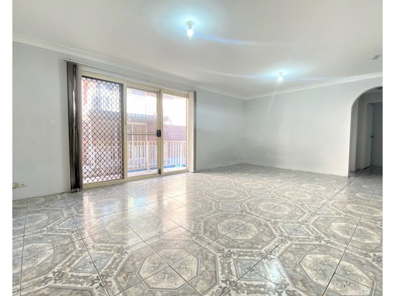 4/12 Manchester Street, Merrylands NSW 2160