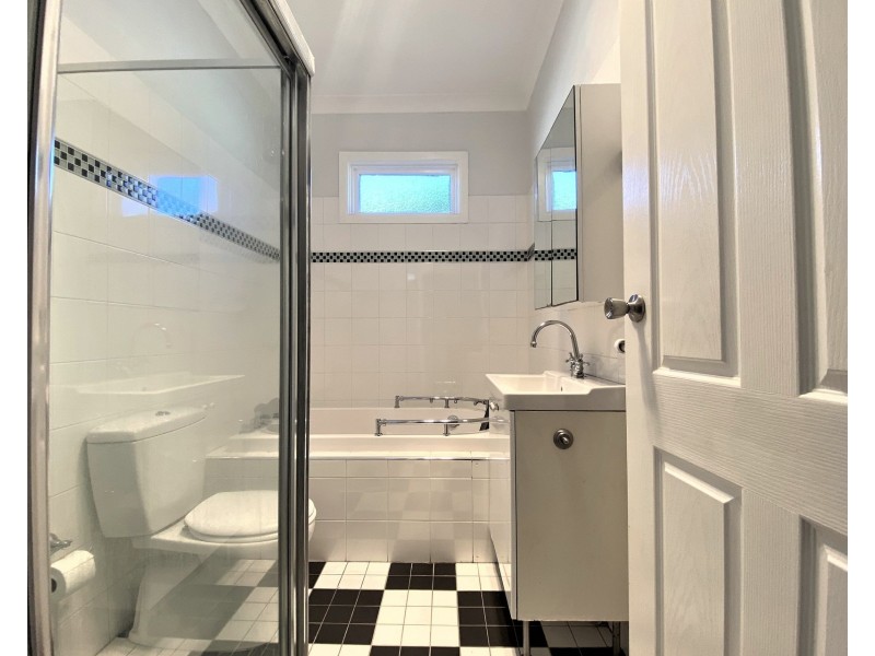 2 Garrard Street, Granville NSW 2142