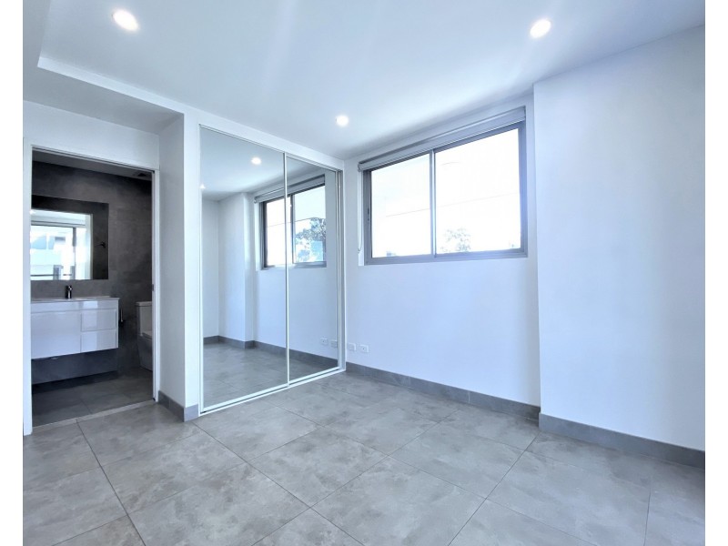 17/12-14 Belinda Place, Mays Hill NSW 2145