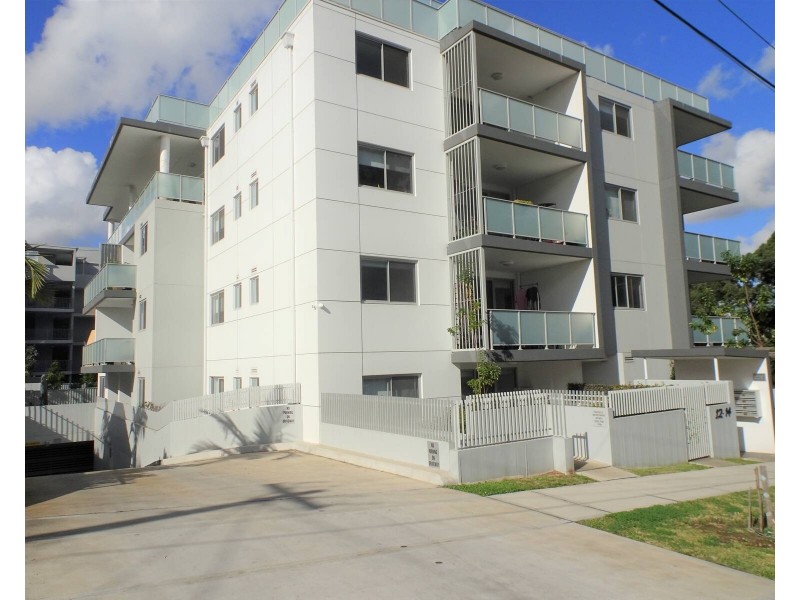 17/12-14 Belinda Place, Mays Hill NSW 2145