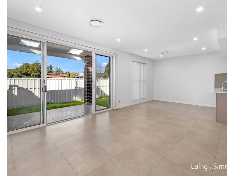 19/33 Louis Street, Granville NSW 2142