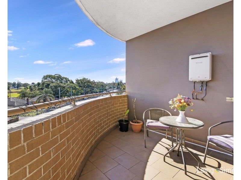 8/197-199 Woodville Road, Merrylands NSW 2160