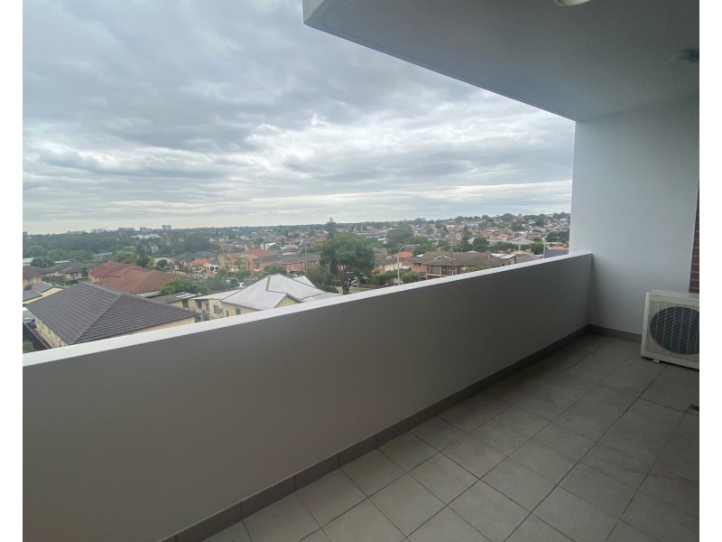 11/142 Woodville Road, Merrylands NSW 2160