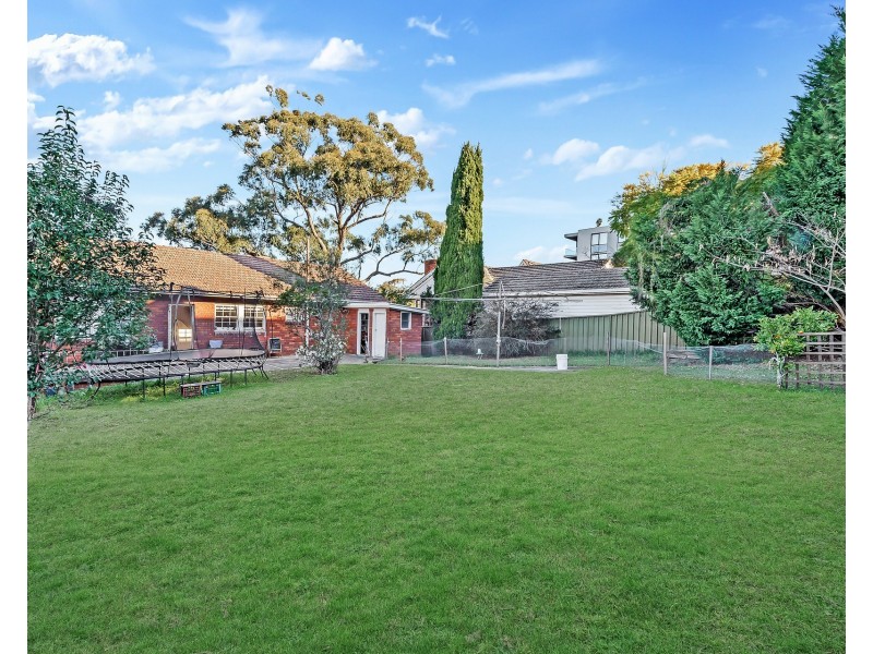 35 Yattenden Crescent, Baulkham Hills NSW 2153