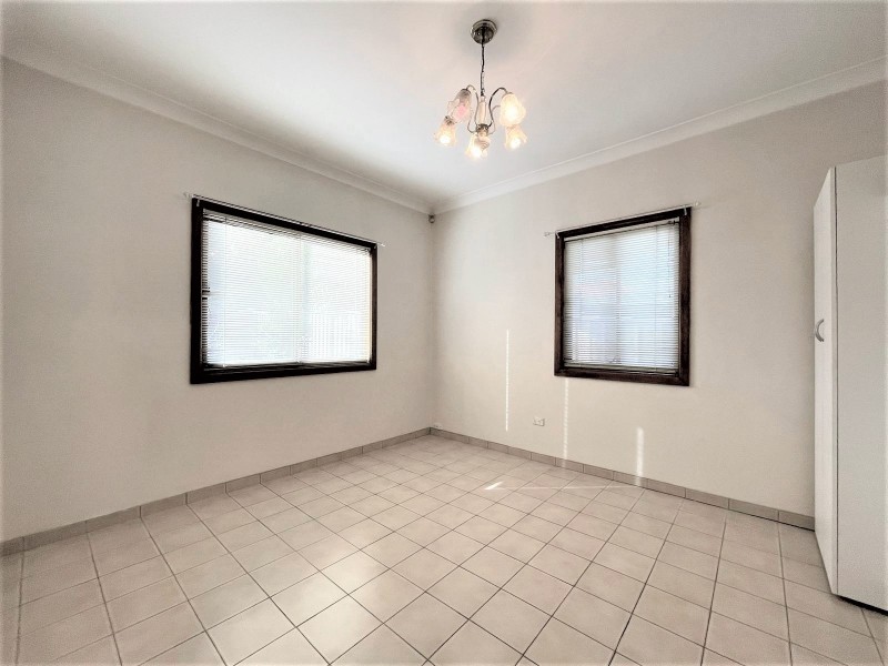 121 Louis Street, Merrylands NSW 2160