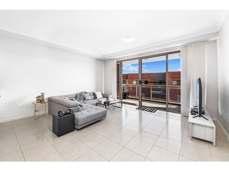 27/548-556 Woodville Road, Guildford NSW 2161