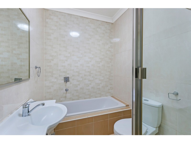 10/27-31 Cleone Street, Guildford NSW 2161