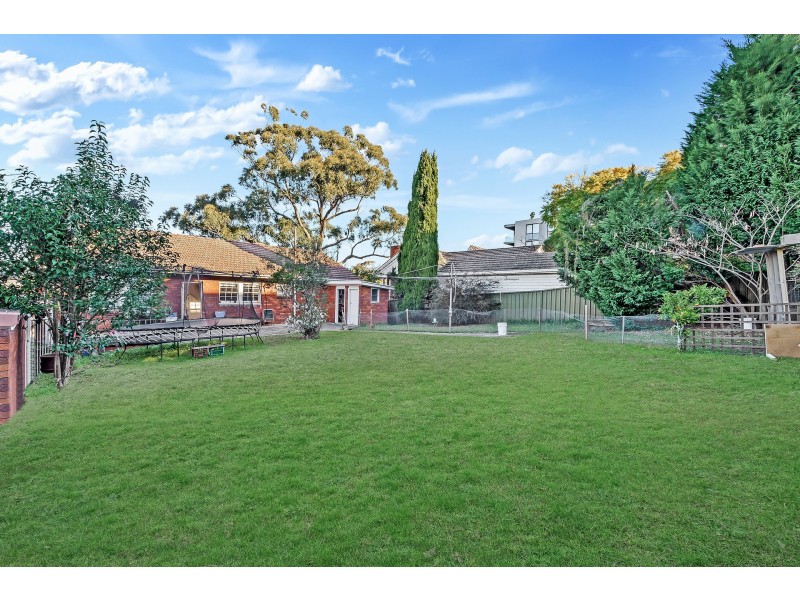 35 Yattenden Crescent, Baulkham Hills NSW 2153