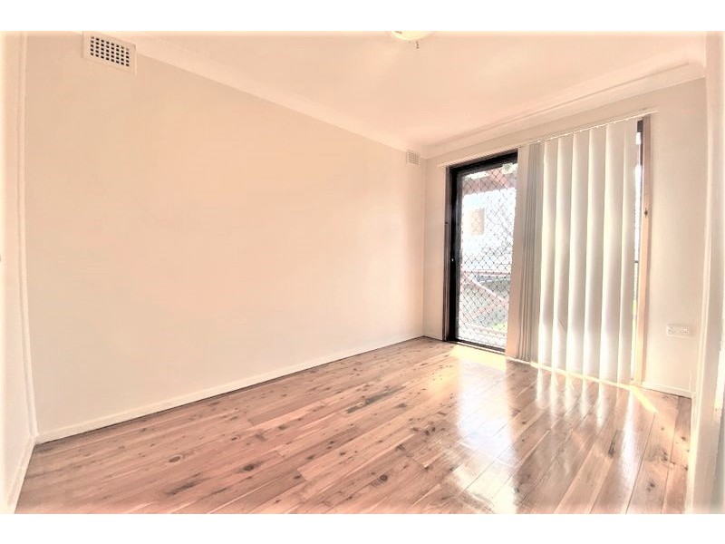 3 Friend Street, Merrylands NSW 2160