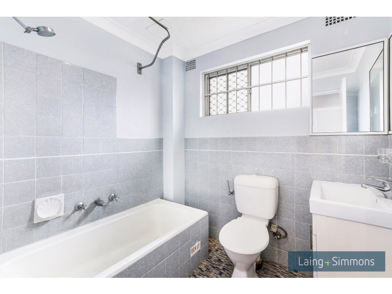 1/14-16 Sherwood Road, Merrylands NSW 2160