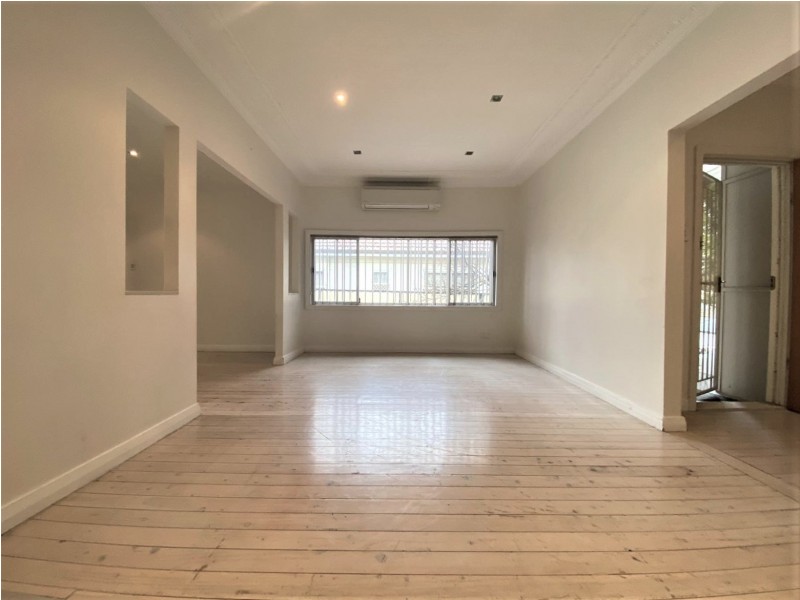 33 Faulds Road, Guildford West NSW 2161