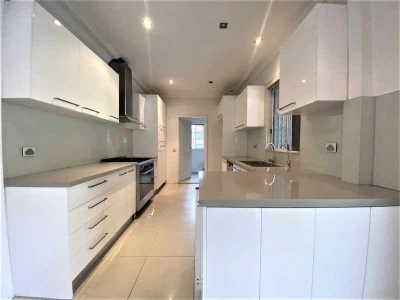 33 Faulds Road, Guildford West NSW 2161