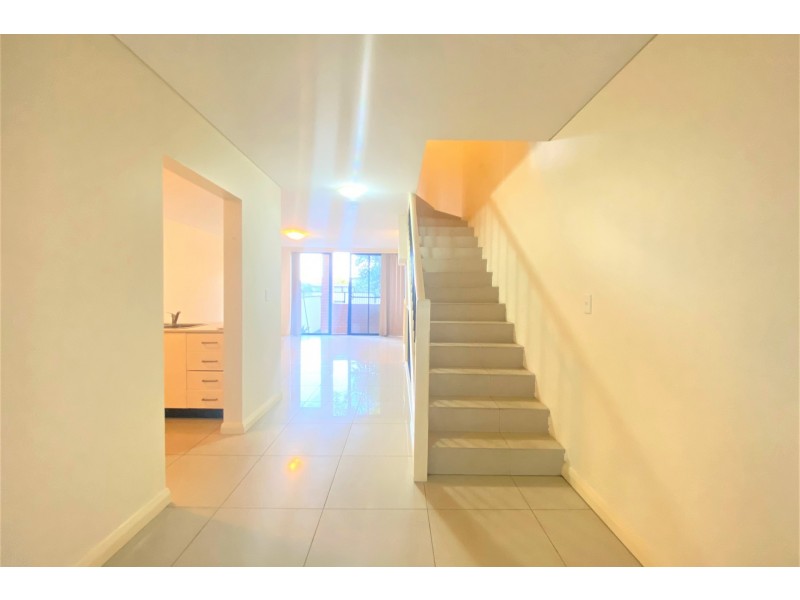 9/27-31 Cleone Street, Guildford NSW 2161