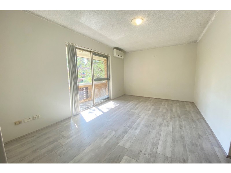 4/27-31 Sheffield Street, Merrylands NSW 2160