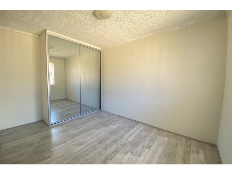 4/27-31 Sheffield Street, Merrylands NSW 2160