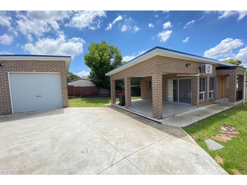 11A Willara Avenue, Merrylands NSW 2160