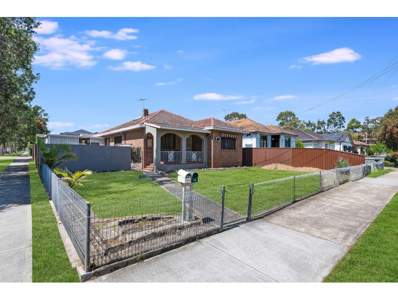168 Chisholm Road, Auburn NSW 2144