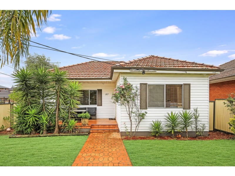 27 Charlotte Street, Merrylands NSW 2160