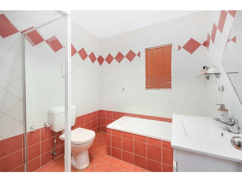 27 Charlotte Street, Merrylands NSW 2160